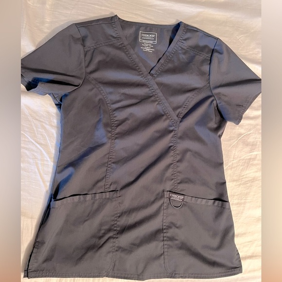 Cherokee Women Workwear Revolution Scrubs, Soft Stretch Top and Matching Pants - Picture 2 of 4